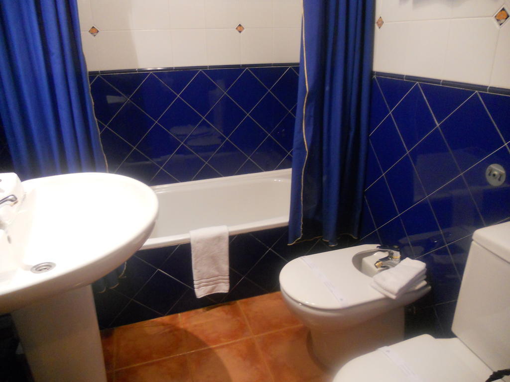Hotel טרמונדי חדר תמונה